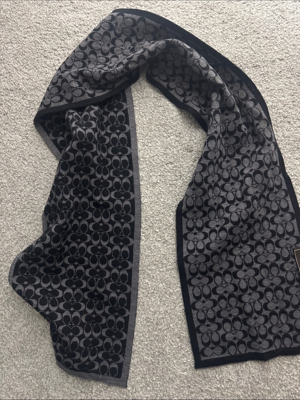 Coach Reversible Signature Jacquard Scarf in Black & Gray
